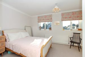 Photo 8- click for photo gallery